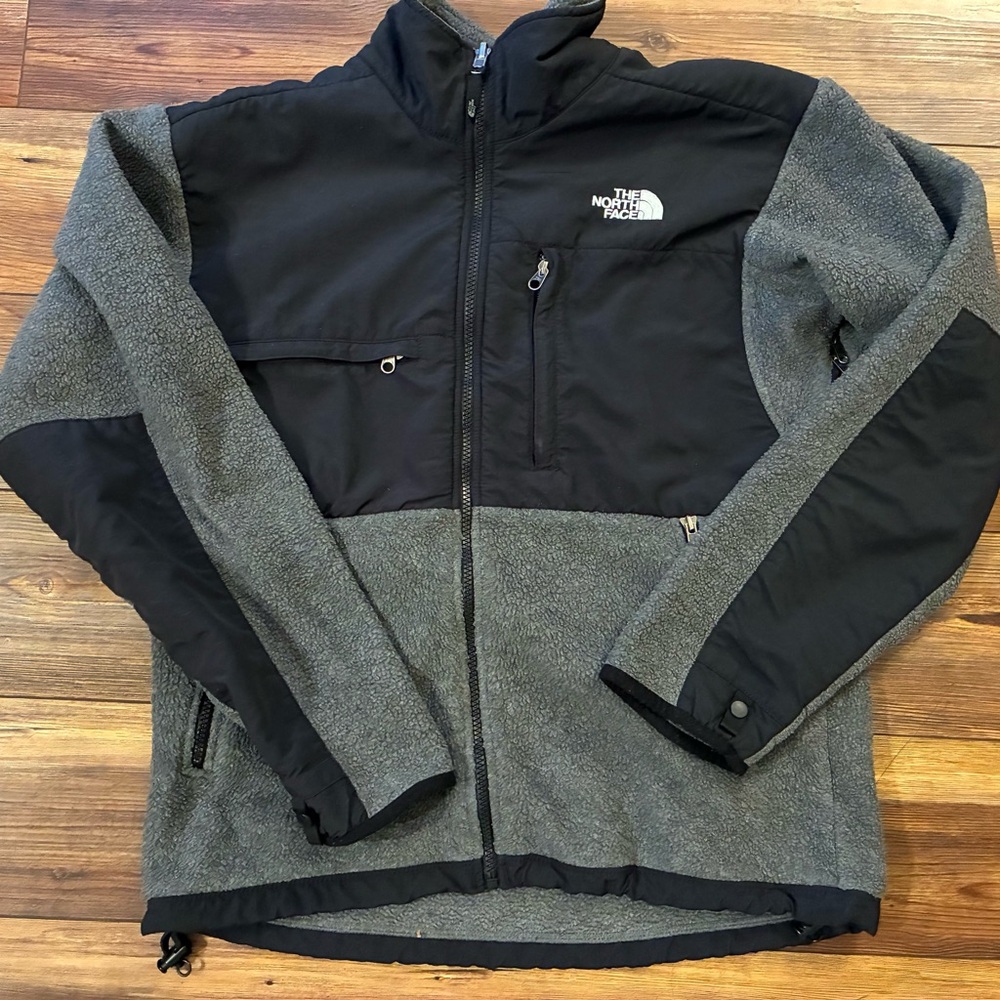 The North Face Men’s Small Polartec Fleece Jacket Black Gray Outdoor Full Zip - Picture 5 of 15